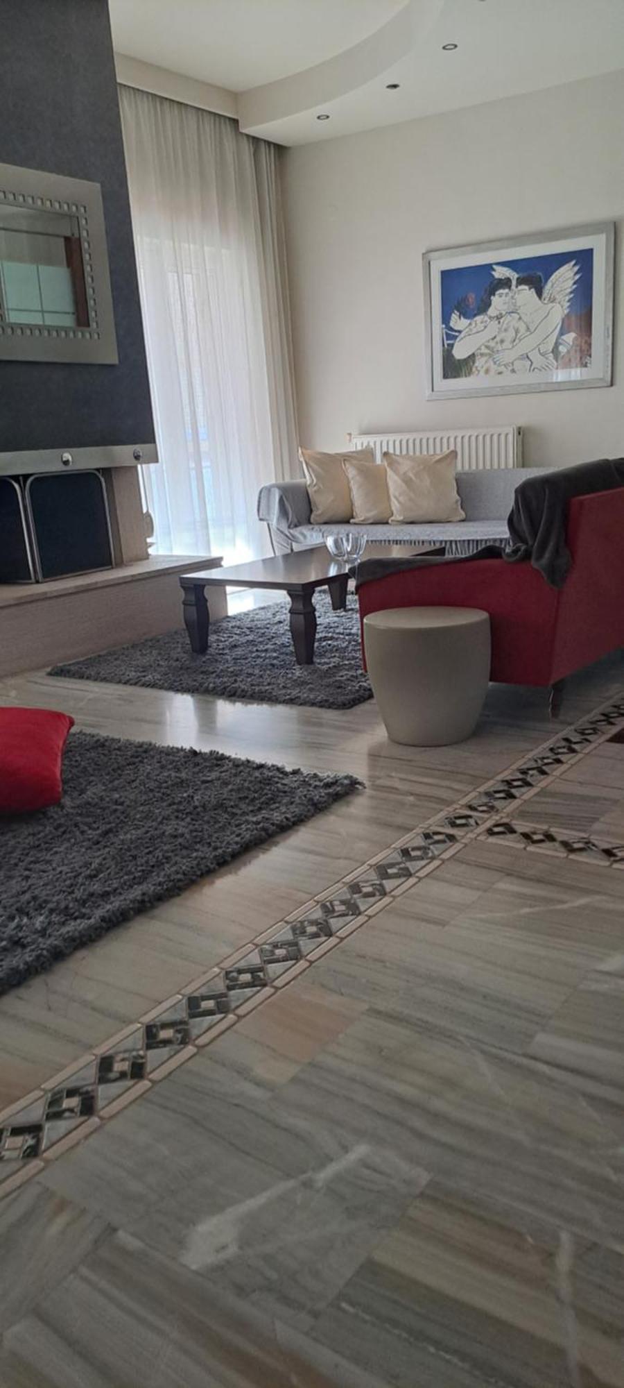 Elegante Apartamento Centrale Tríkala Esterno foto