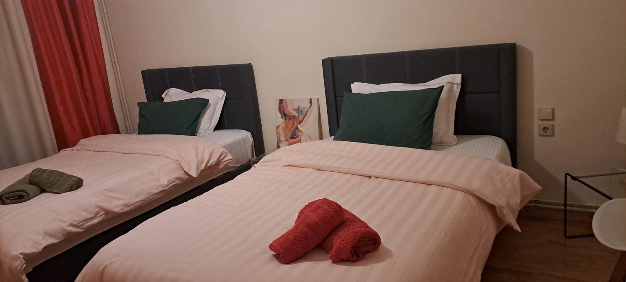 Elegante Apartamento Centrale Tríkala Esterno foto